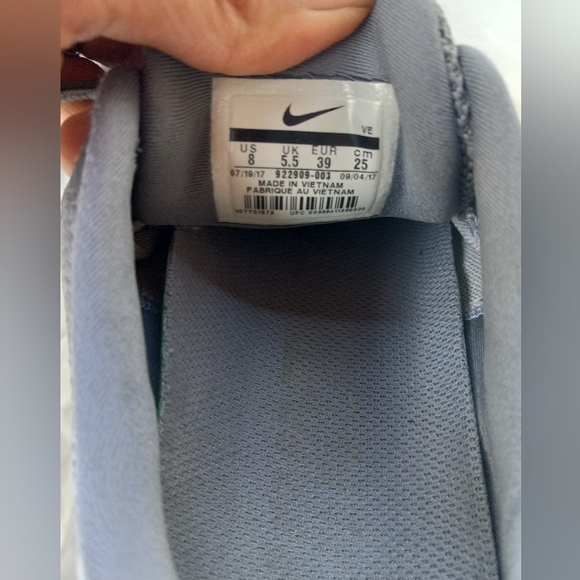 Nike Air Zoom Vomero 13 Running Shoes Cool Gray/White Rare 922909-003 Sz 8 - Picture 9 of 12